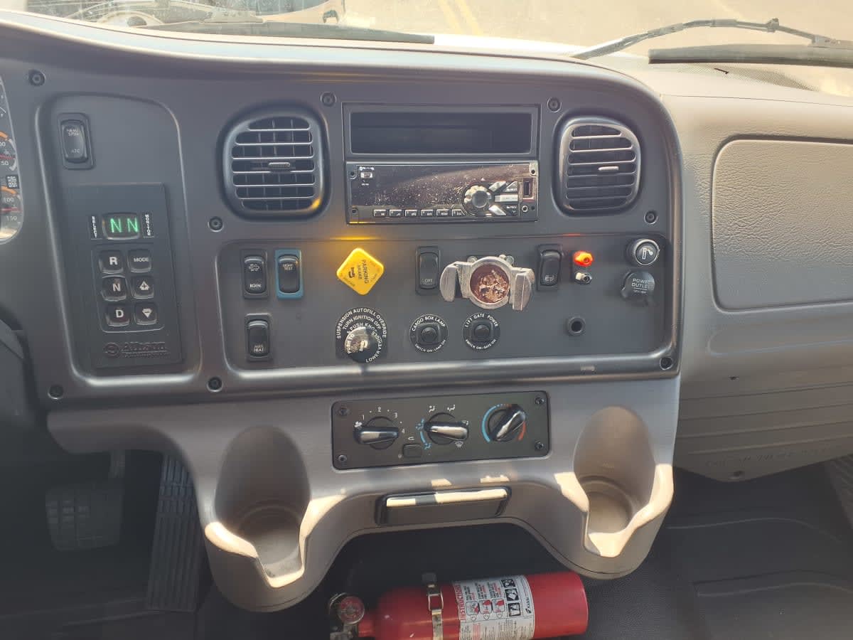 2019 Freightliner/Mercedes M2 106 878524