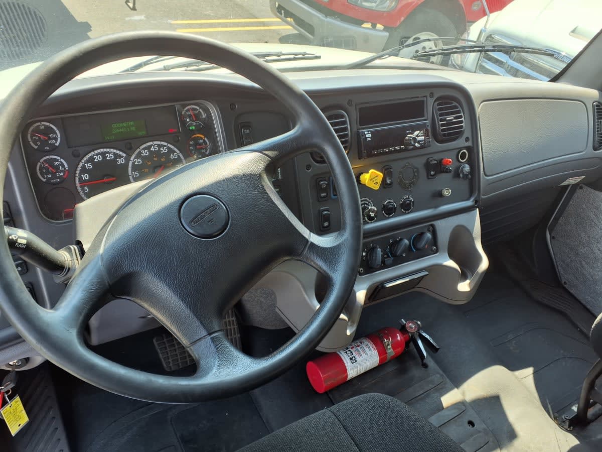 2019 Freightliner/Mercedes M2 106 878525