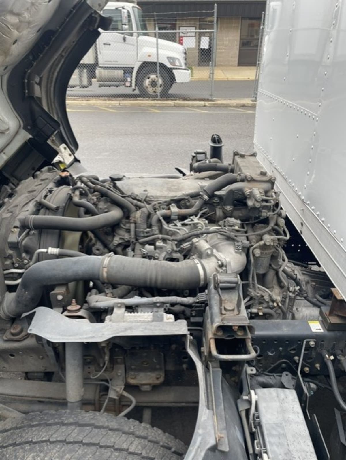 2019 Isuzu NPR HD 878527