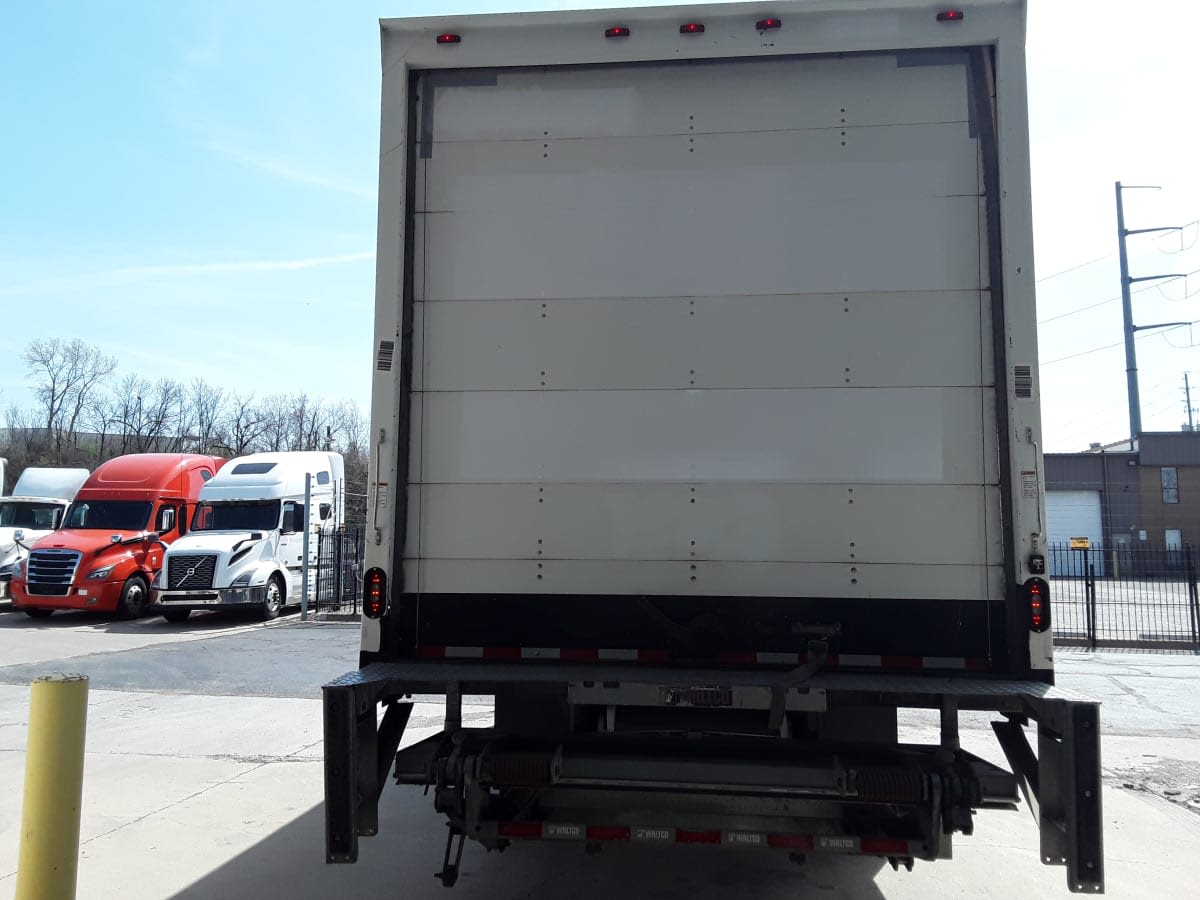 2019 Freightliner/Mercedes M2 106 878561