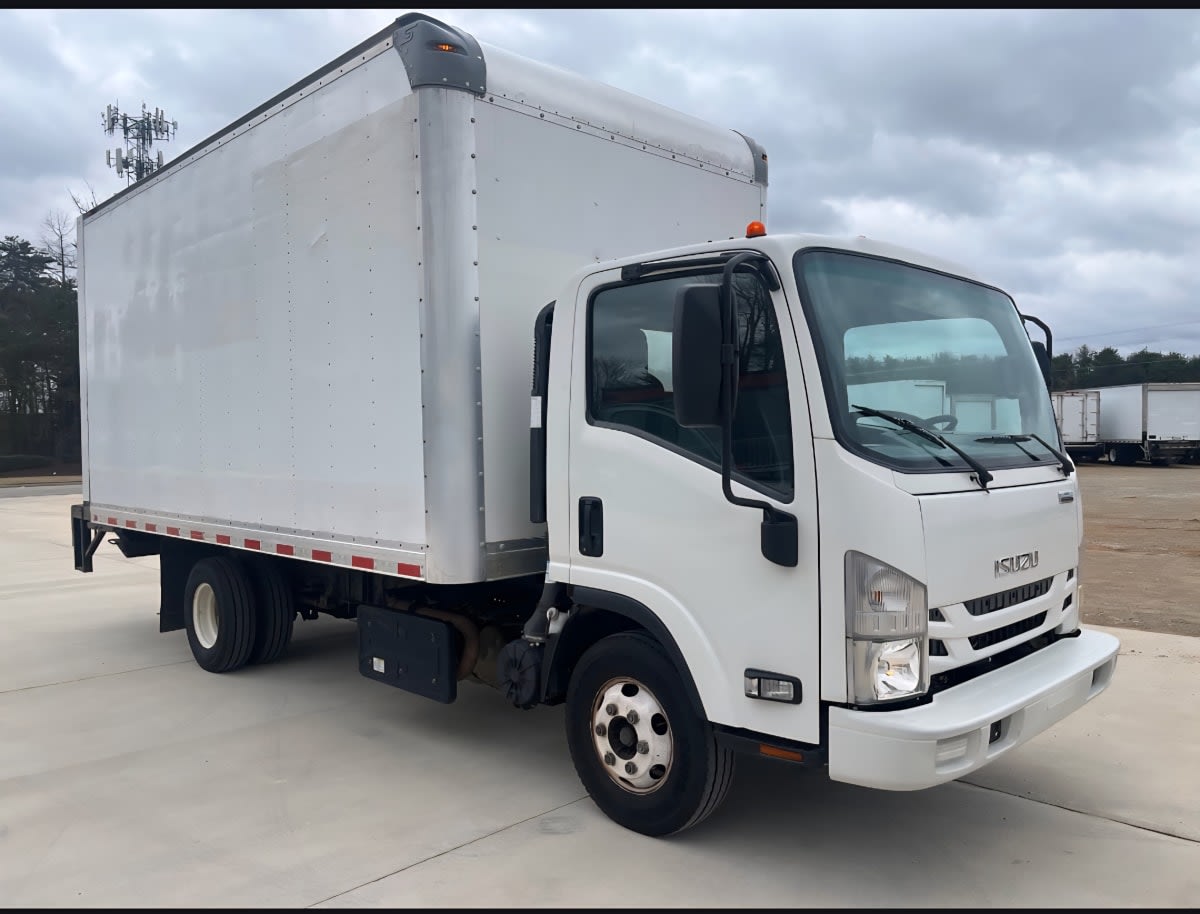 2019 Isuzu NPR HD 878596