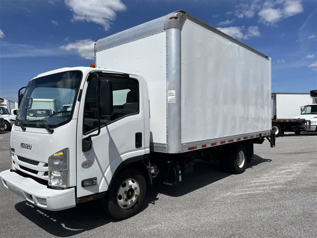2019 Isuzu NPR HD 878601