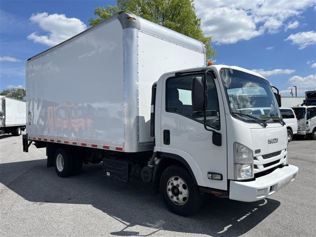 2019 Isuzu NPR HD 878601