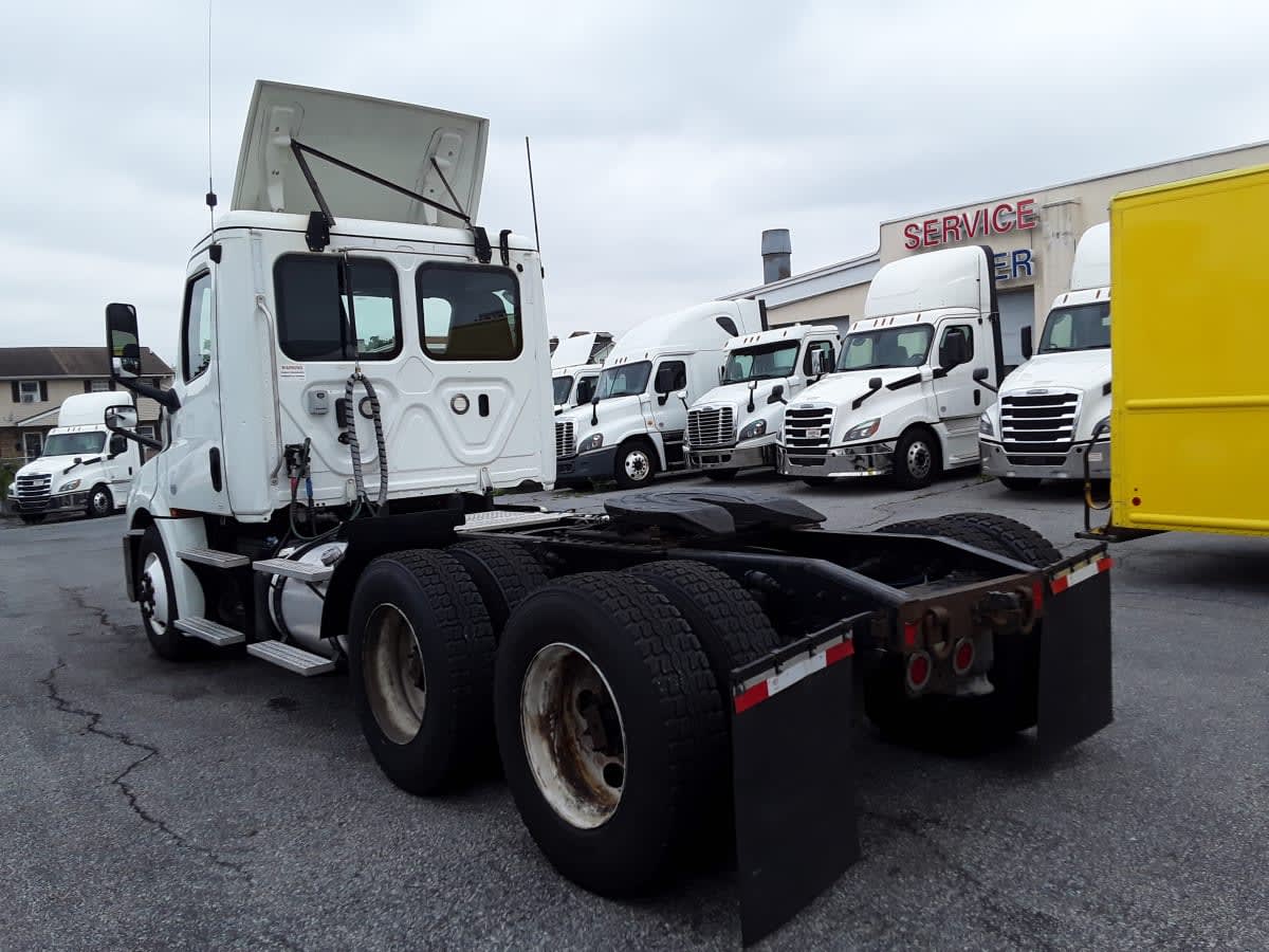 2019 Freightliner NEW CASCADIA PX12664 878614