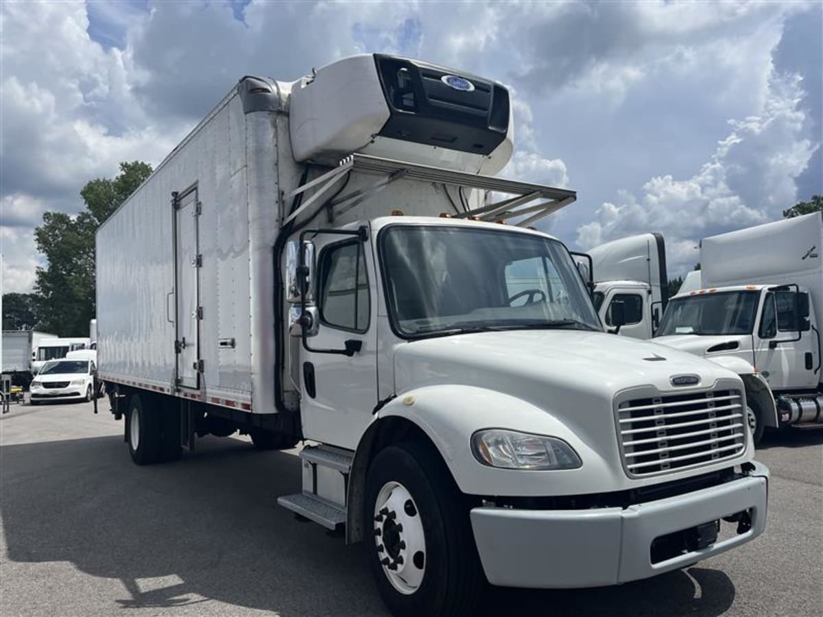2019 Freightliner M2 106 878648