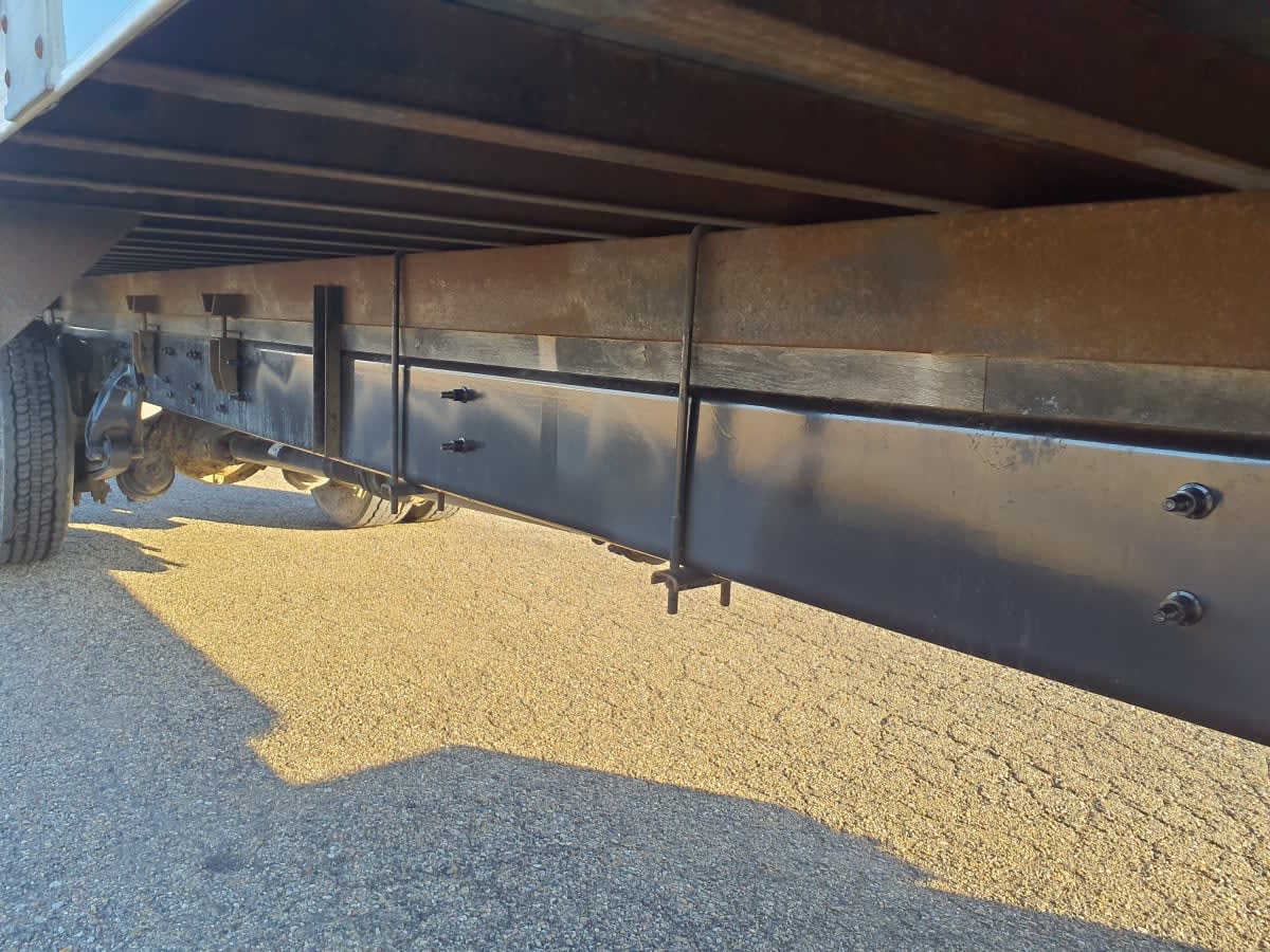 2019 Freightliner/Mercedes M2 106 878653