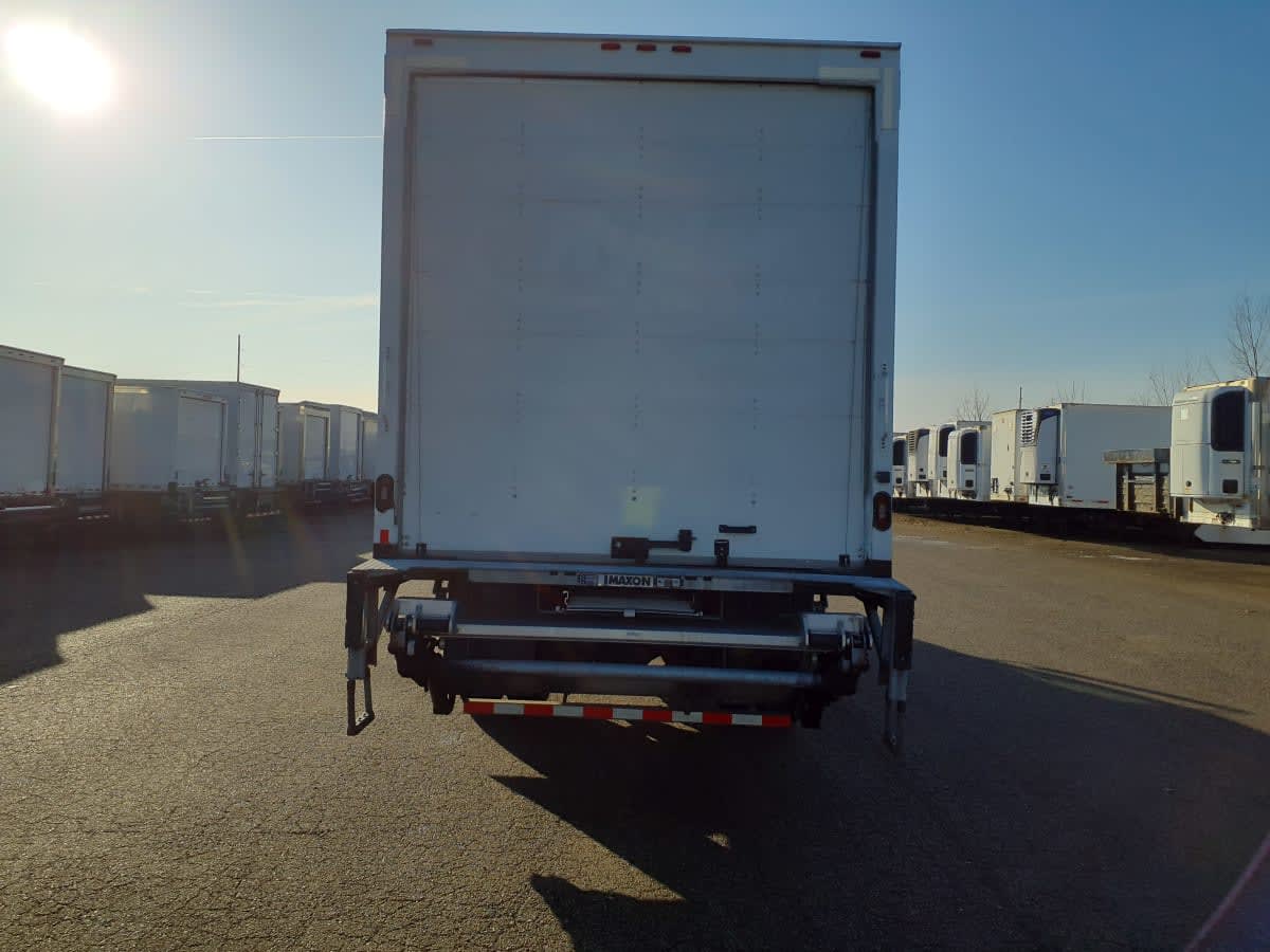 2019 Freightliner/Mercedes M2 106 878653