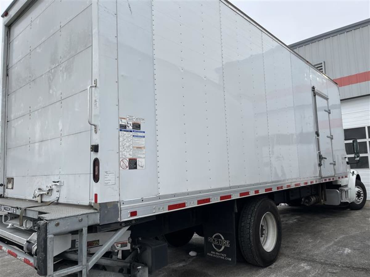 2019 Freightliner/Mercedes M2 106 878663