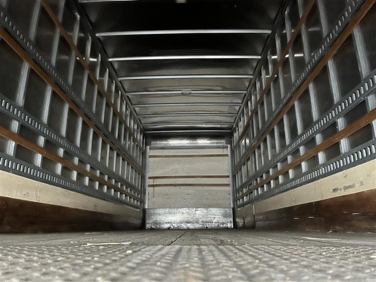 2019 Freightliner/Mercedes M2 106 878663