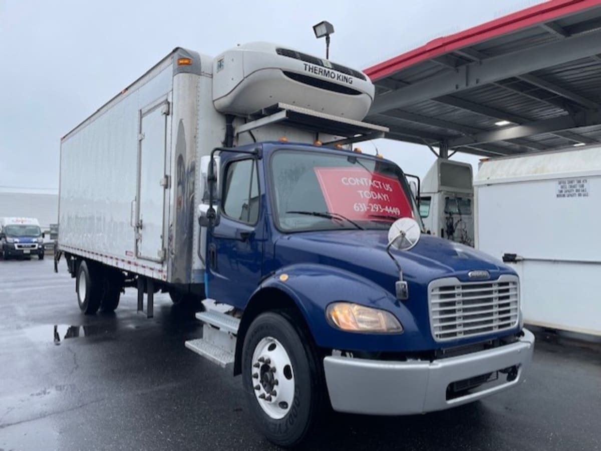 2019 Freightliner M2 106 878727