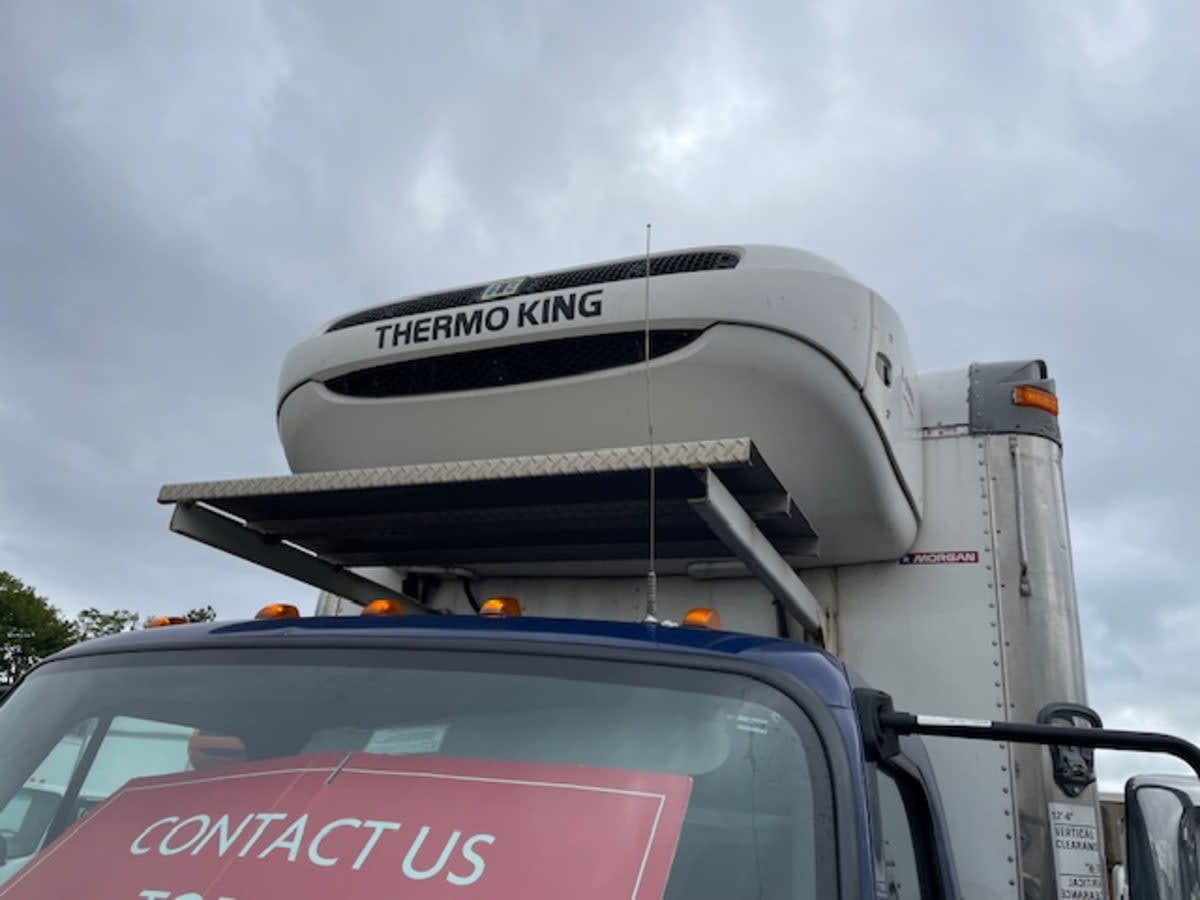 2019 Freightliner M2 106 878728