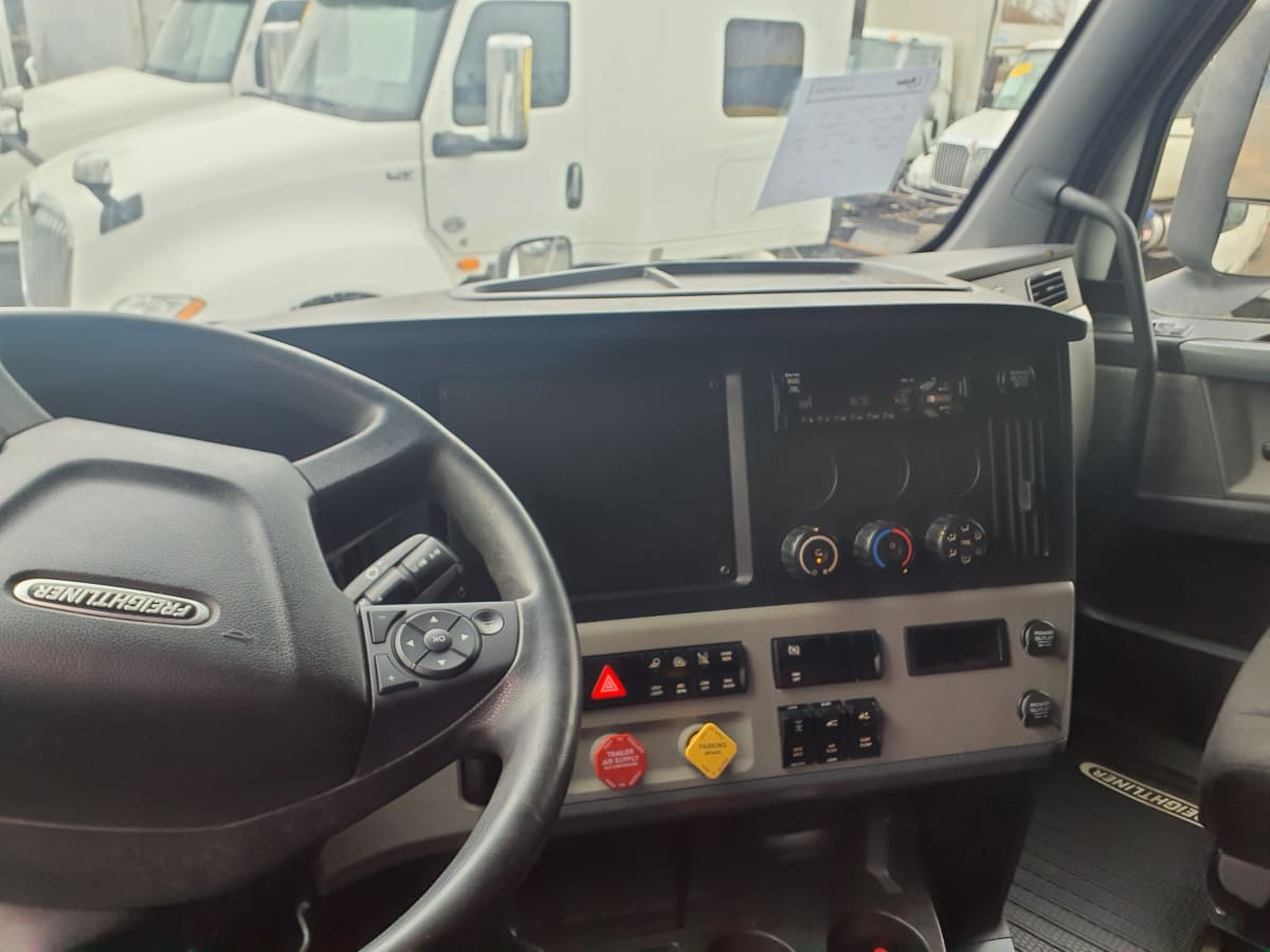 2020 Freightliner/Mercedes NEW CASCADIA PX12664 878815