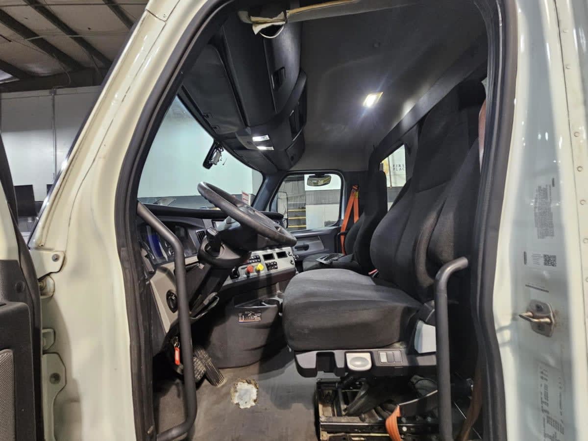 2020 Freightliner/Mercedes NEW CASCADIA PX12664 878824