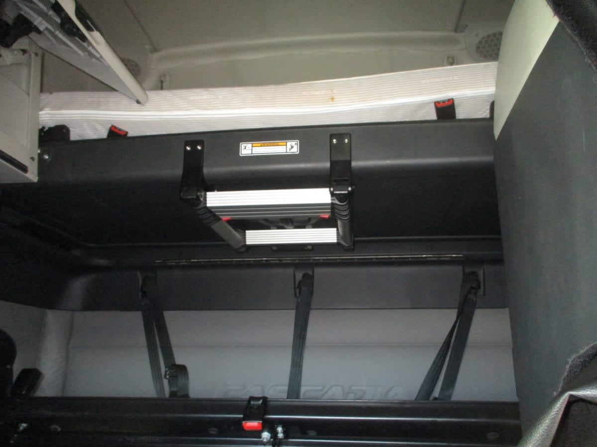 2020 Freightliner - image 8