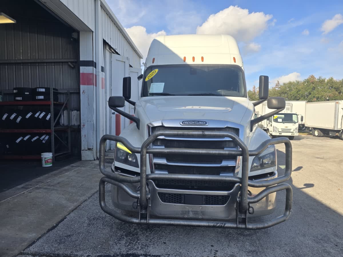 2020 Freightliner - image 2