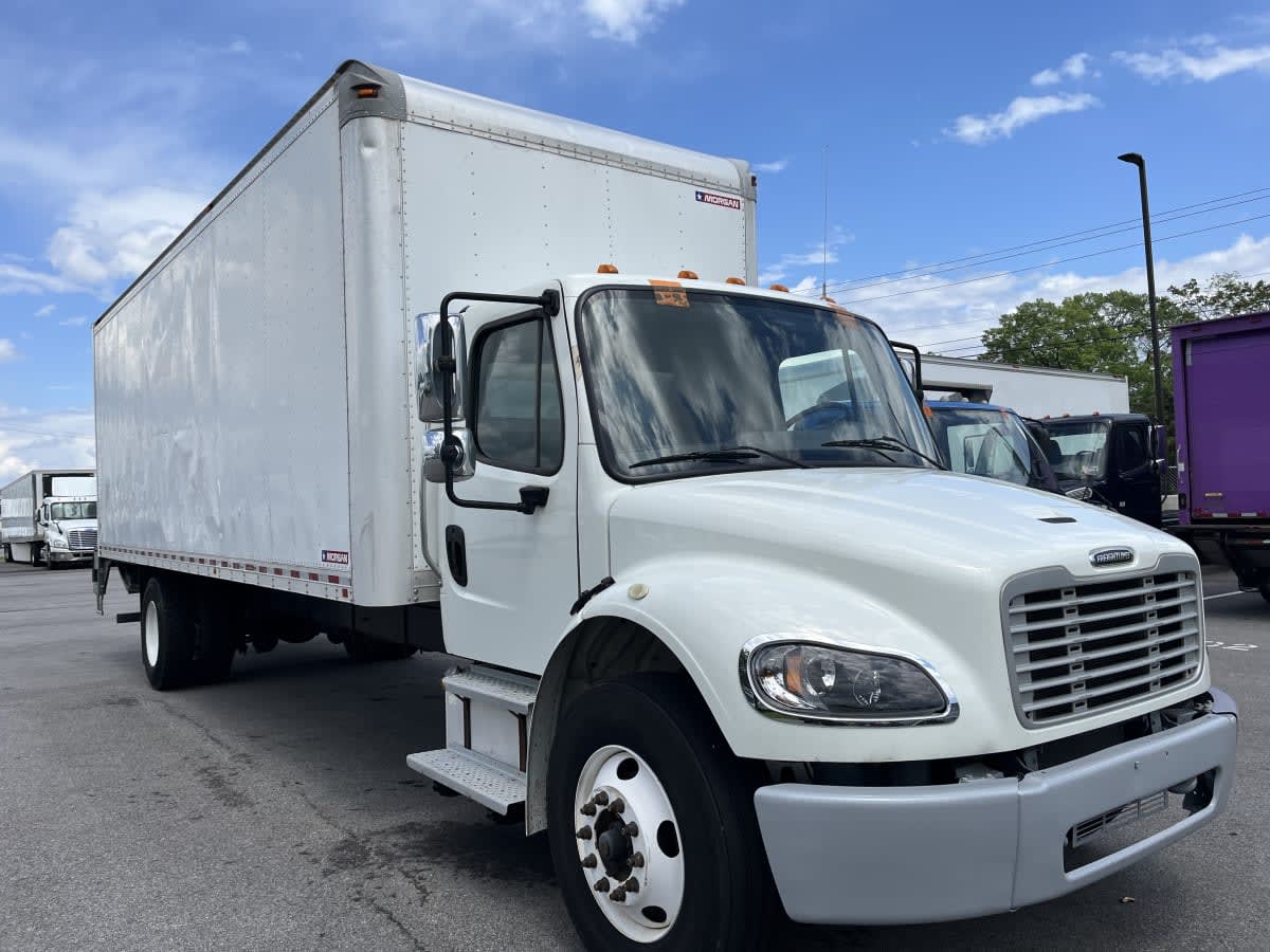 2019 Freightliner M2 106 878840