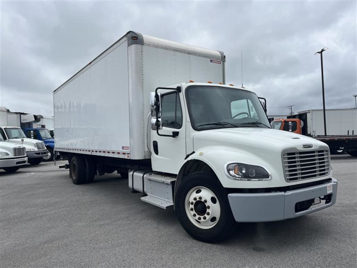 2019 Freightliner M2 106 878841