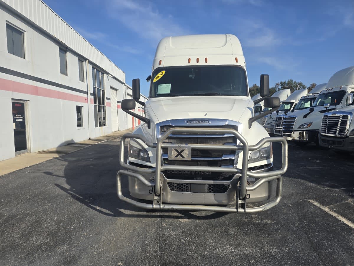 2020 Freightliner - image 2