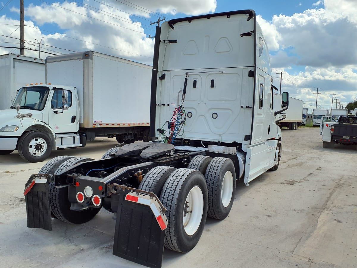 2020 Freightliner/Mercedes NEW CASCADIA PX12664 878878