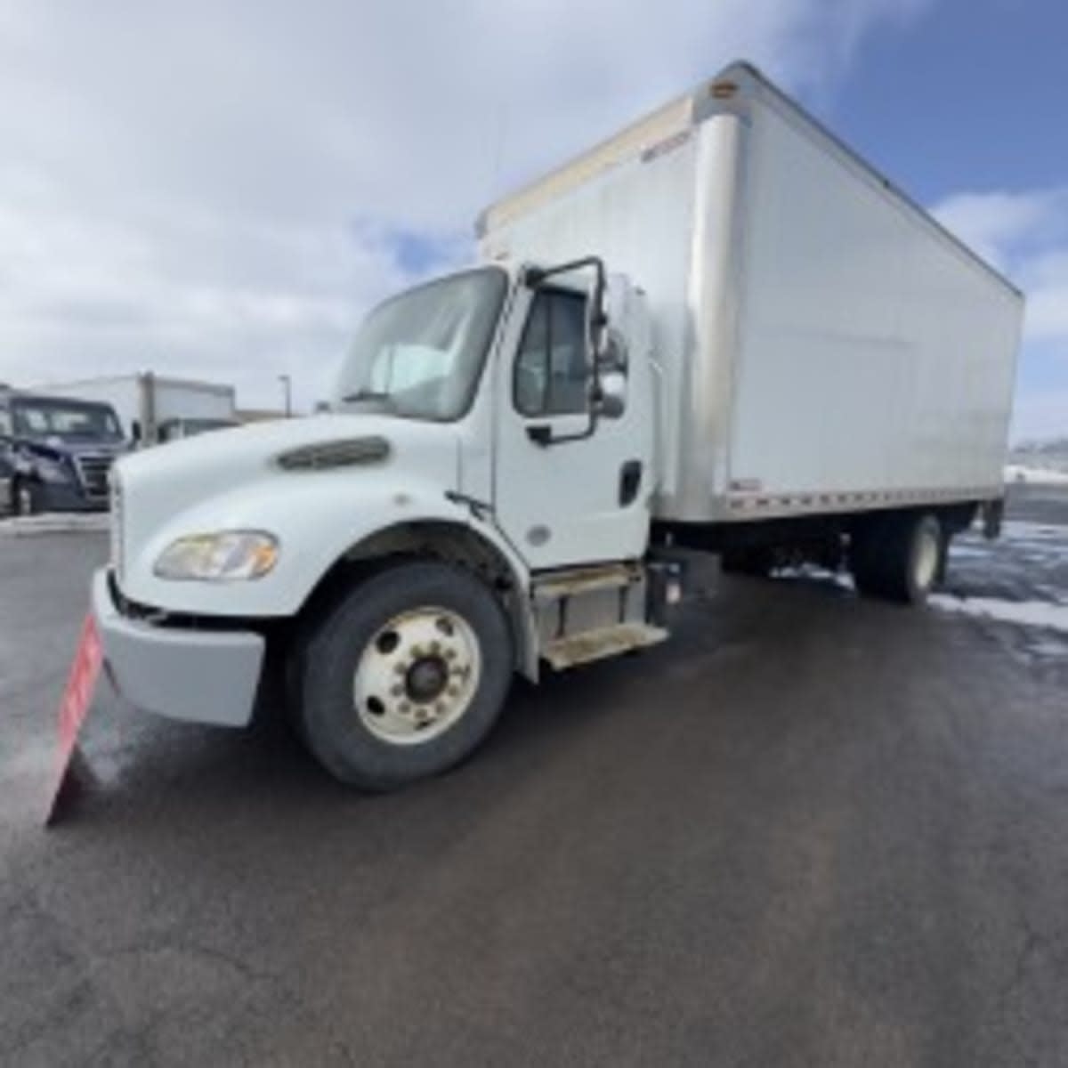 2019 Freightliner/Mercedes M2 106 878882