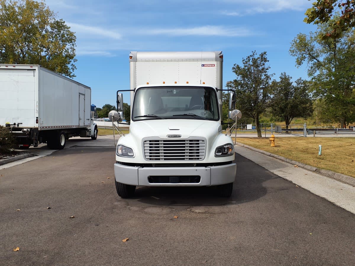 2019 Freightliner M2 106 878944