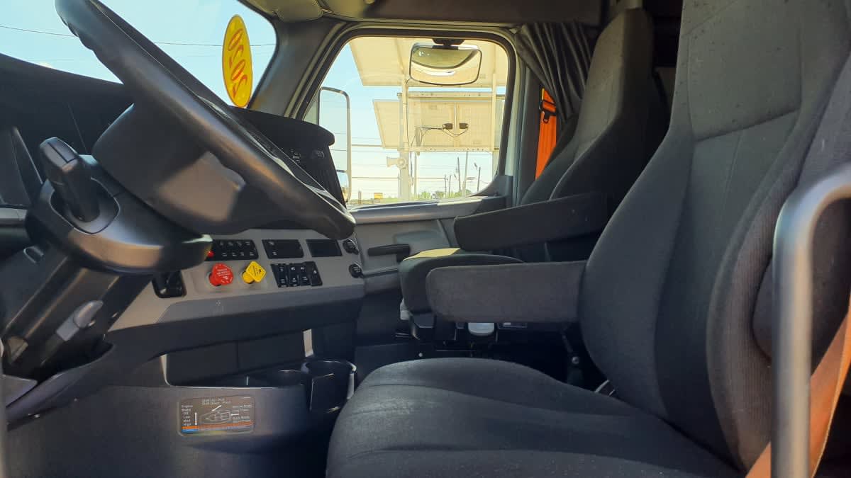 2020 Freightliner/Mercedes NEW CASCADIA PX12664 878964