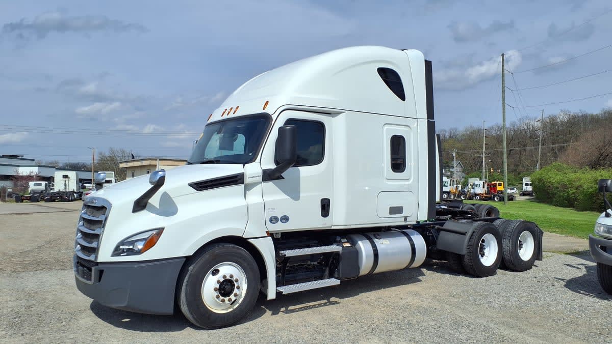 2020 Freightliner/Mercedes NEW CASCADIA PX12664 878970