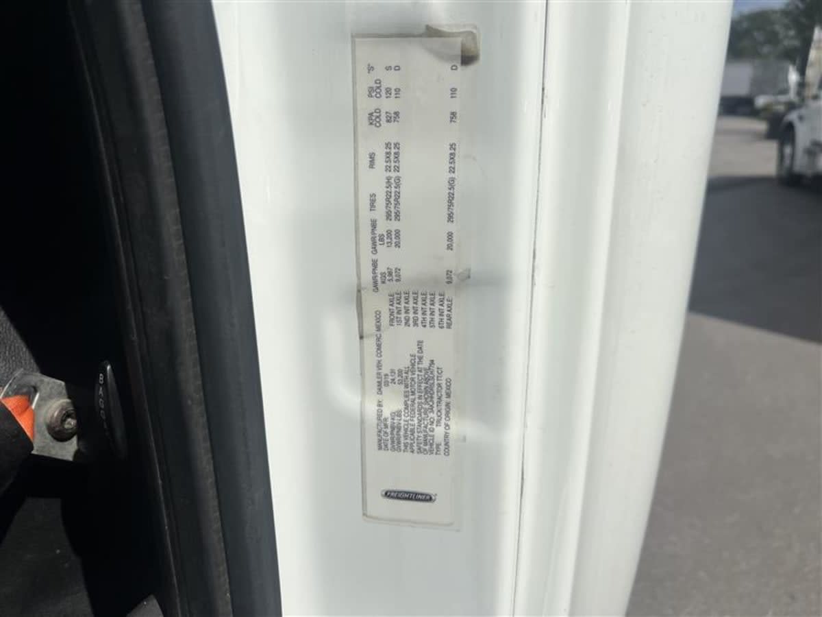 2020 Freightliner/Mercedes NEW CASCADIA PX12664 878989