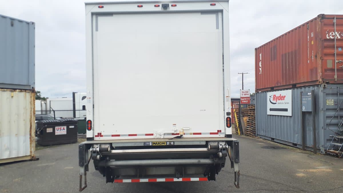 2019 Freightliner/Mercedes M2 106 879074