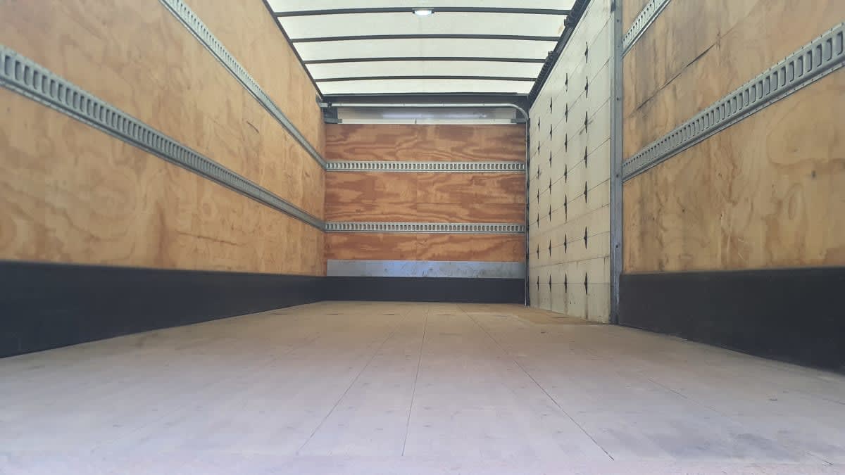 2019 Freightliner/Mercedes M2 106 879074