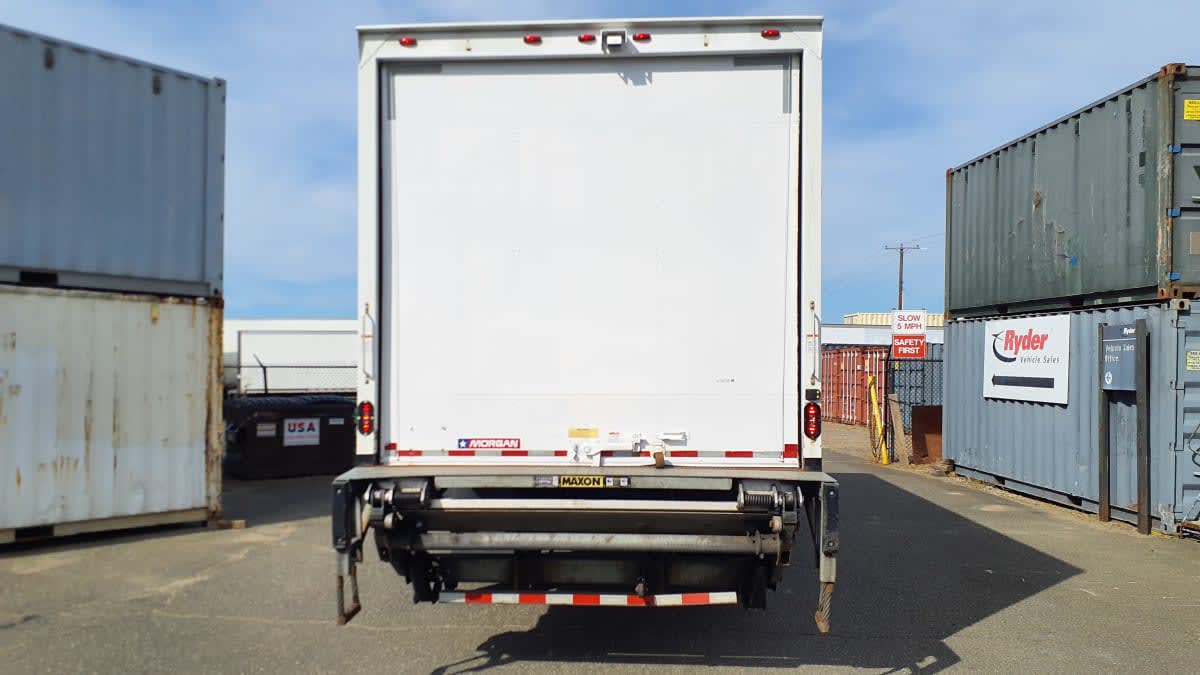 2019 Freightliner M2 106 in Springfield, MA — photo 5