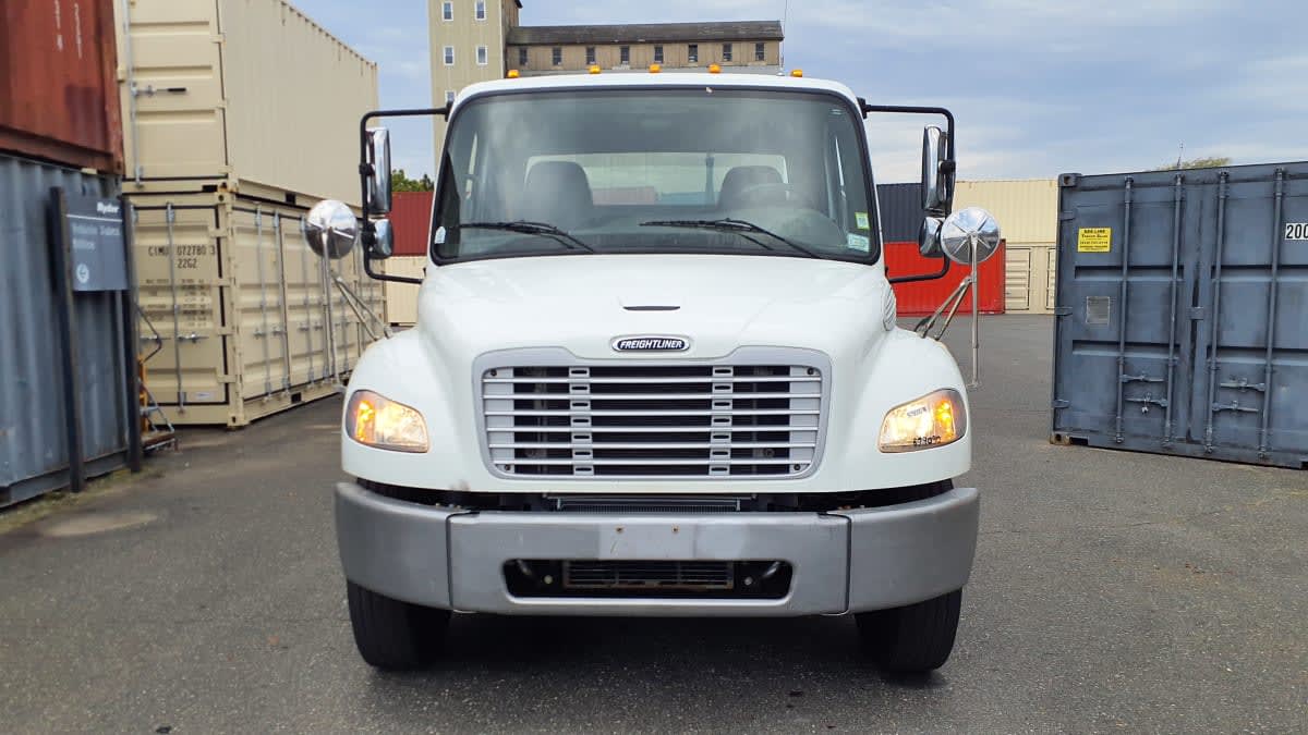 2020 Freightliner M2 106 in Springfield, MA — photo 2