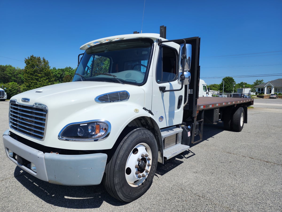 2019 Freightliner/Mercedes M2 106 879119