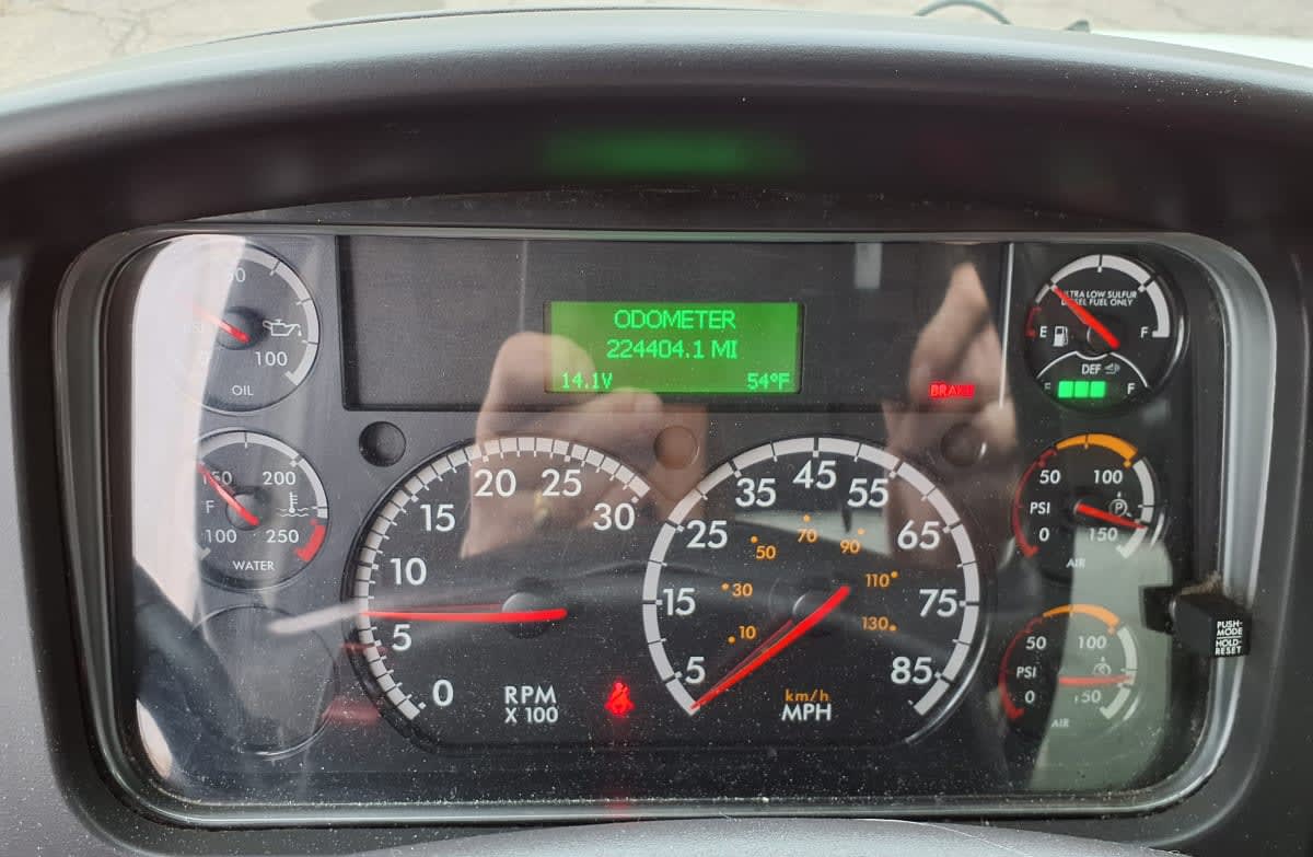 2019 Freightliner/Mercedes M2 106 879138