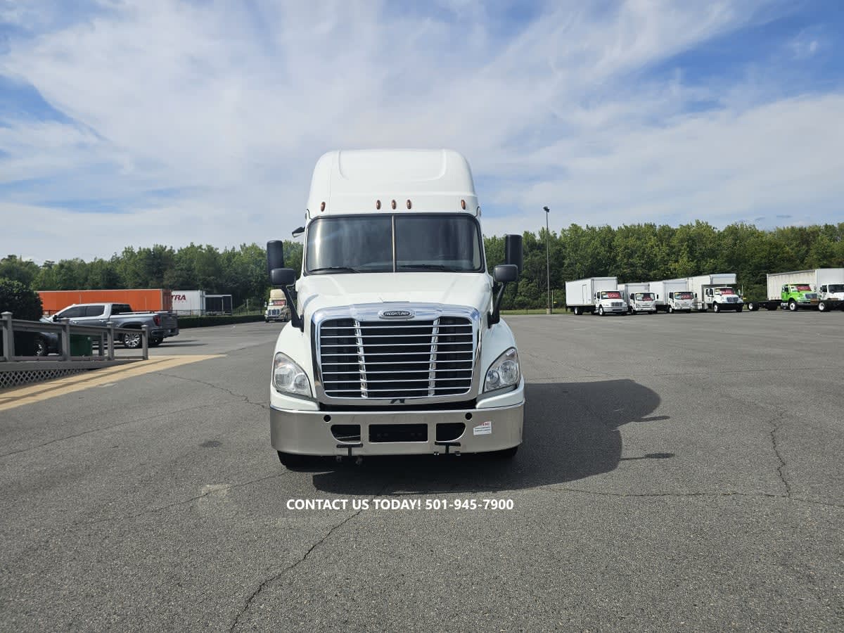 2020 Freightliner - image 2