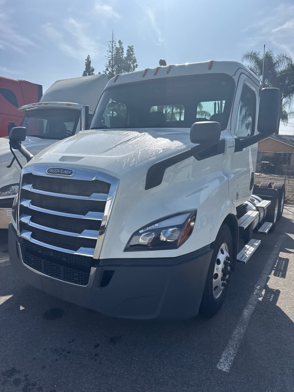 2019 Freightliner - image 3