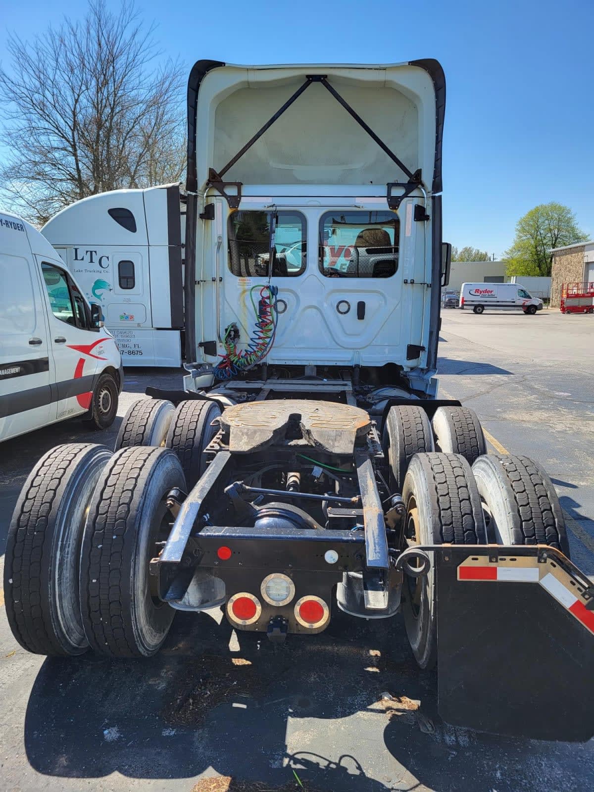 2020 Freightliner/Mercedes CASCADIA 125 879238