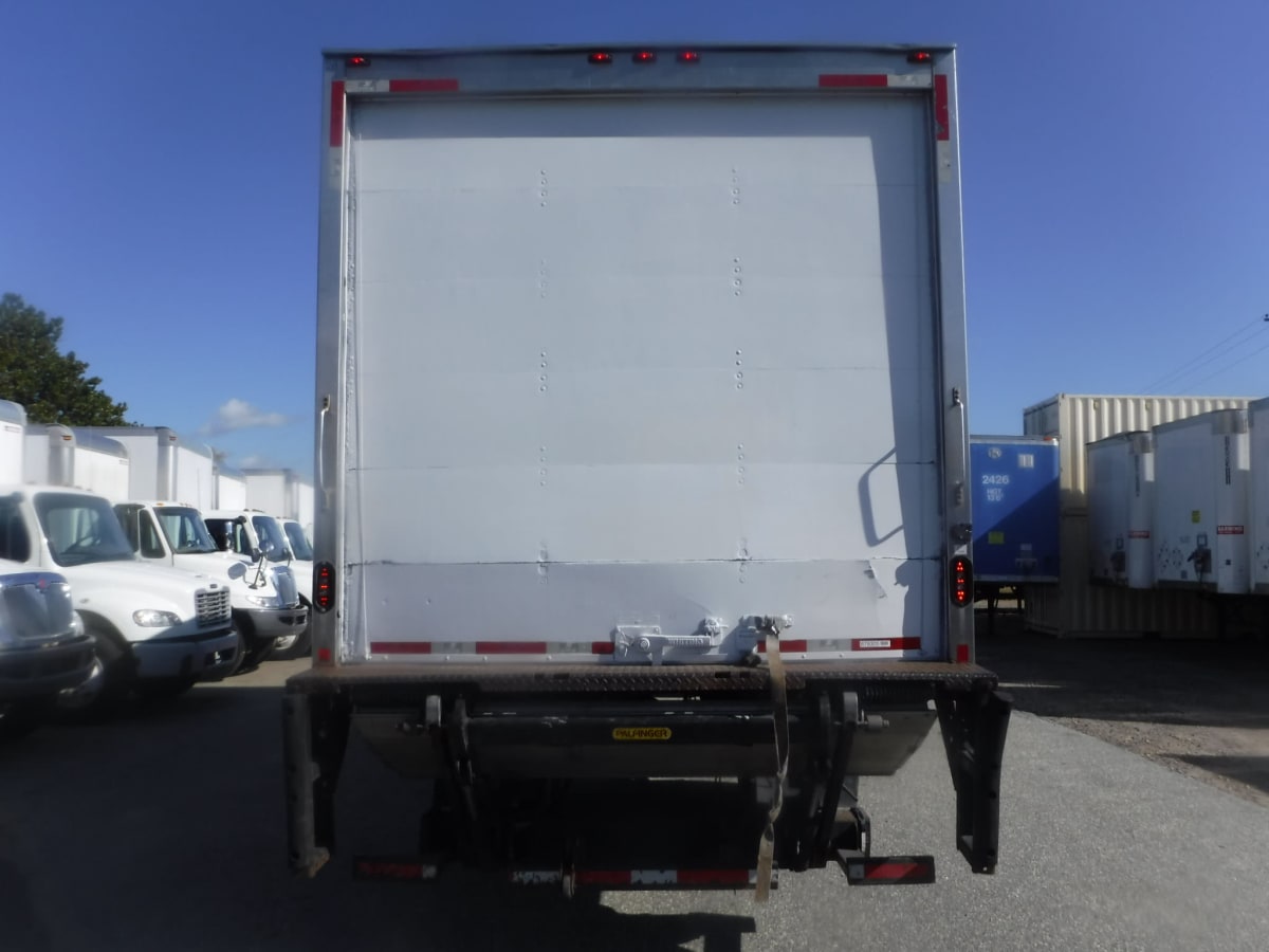 2019 Freightliner/Mercedes M2 106 879305