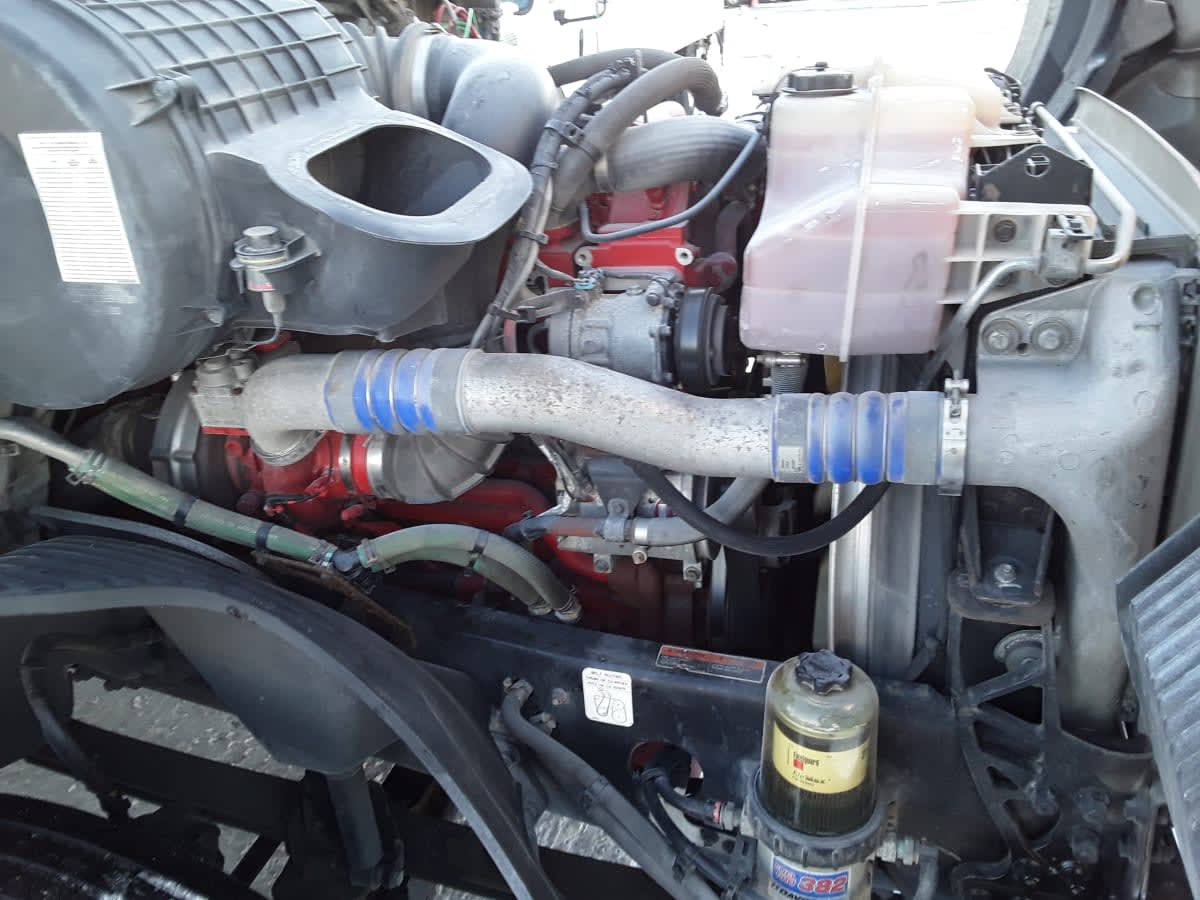 2019 Volvo VNL64T-760 879313