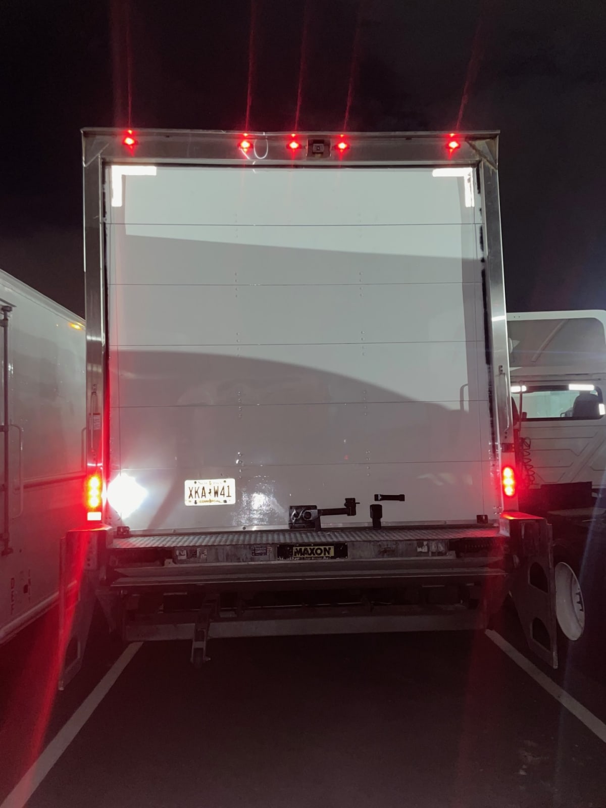 2019 Freightliner/Mercedes M2 106 879423