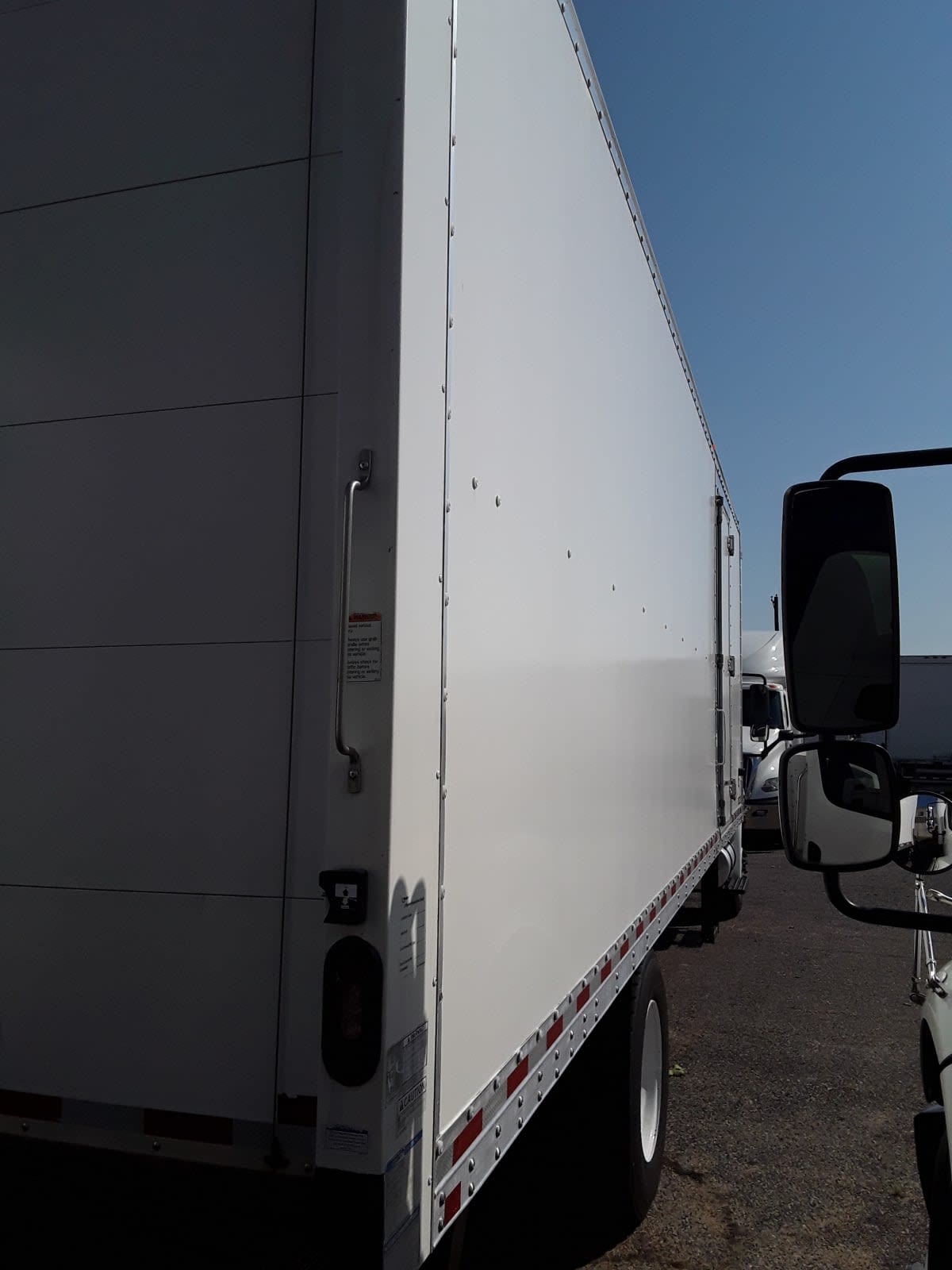 2019 Navistar International 4300 879429