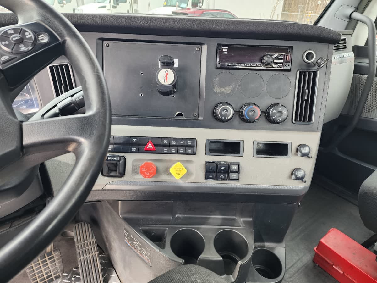 2020 Freightliner - image 8