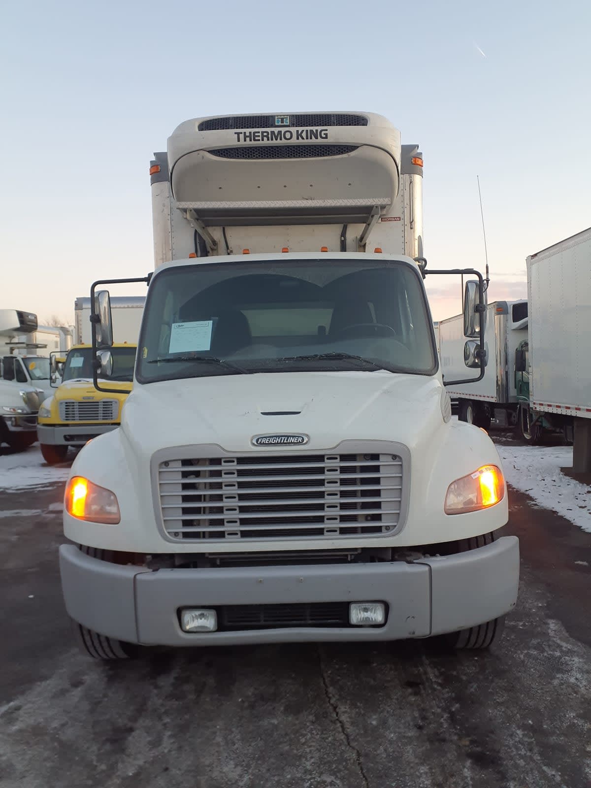 2019 Freightliner/Mercedes M2 106 879450