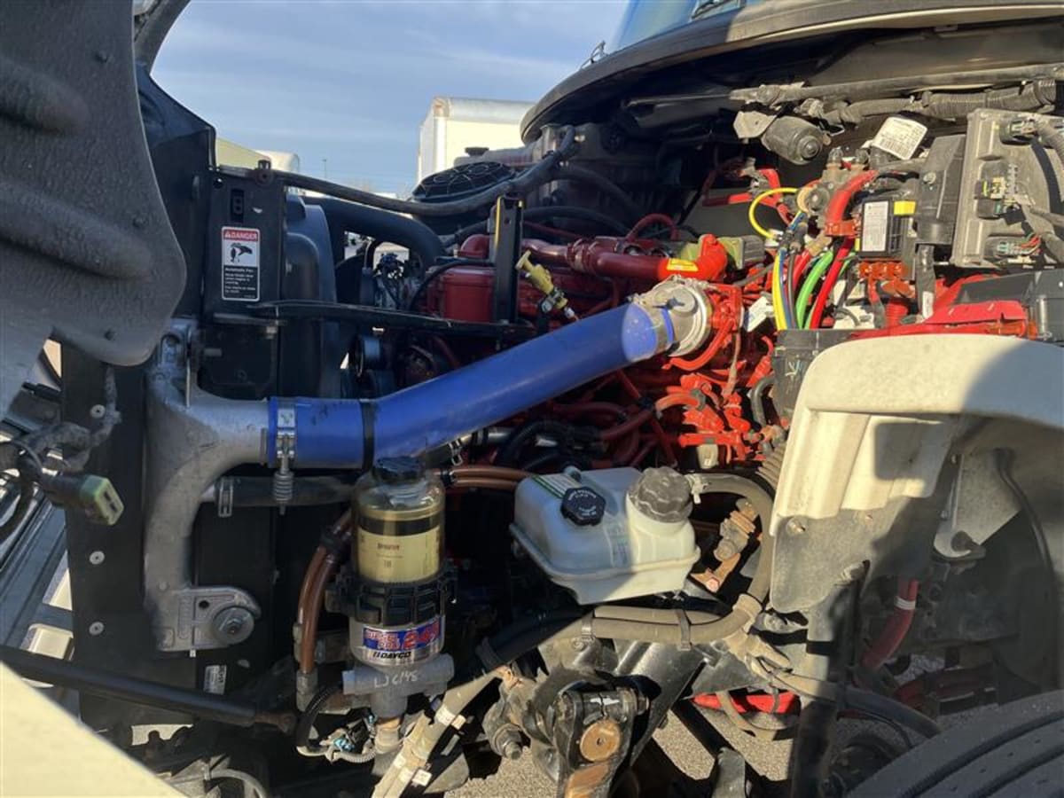 2019 Freightliner/Mercedes M2 106 879495