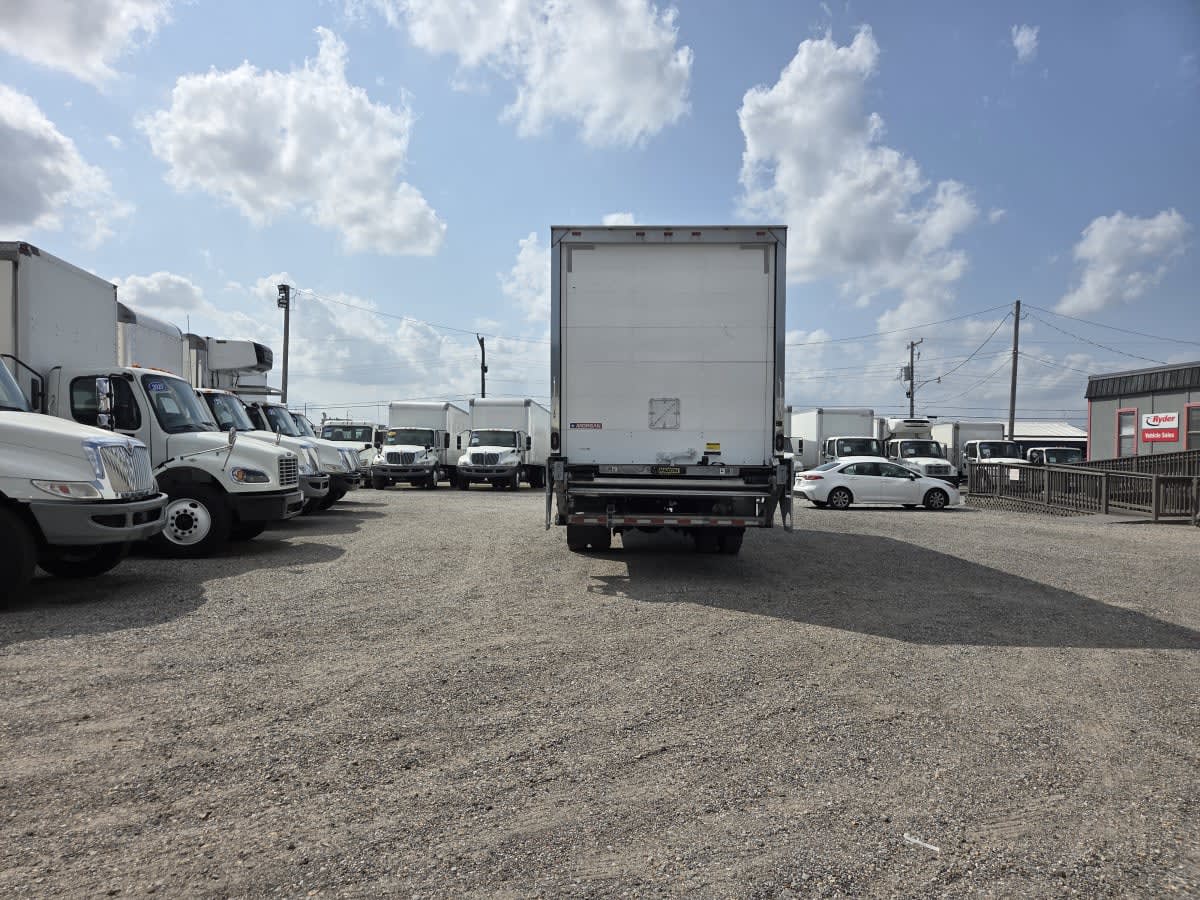 2019 Freightliner/Mercedes M2 106 879502