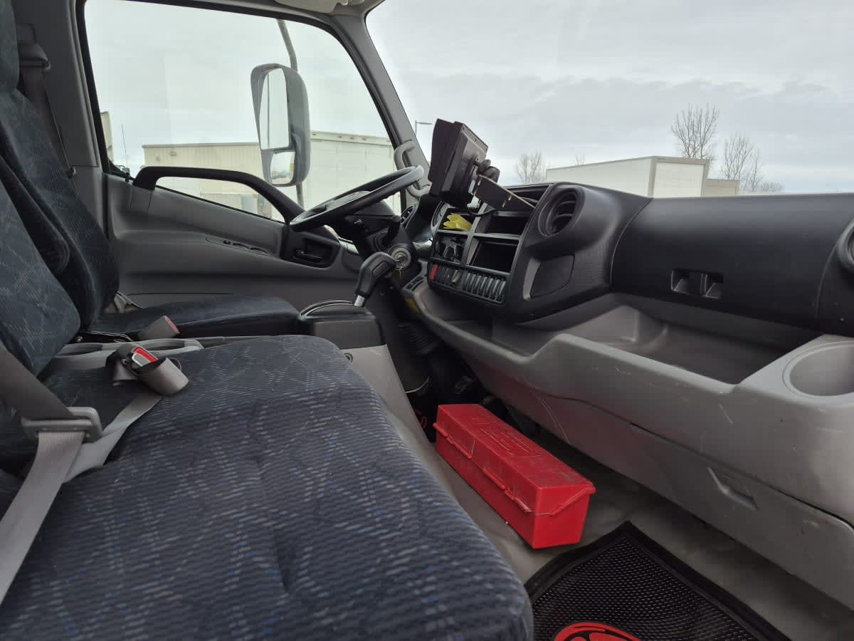 2019 Hino HINO 195 879527