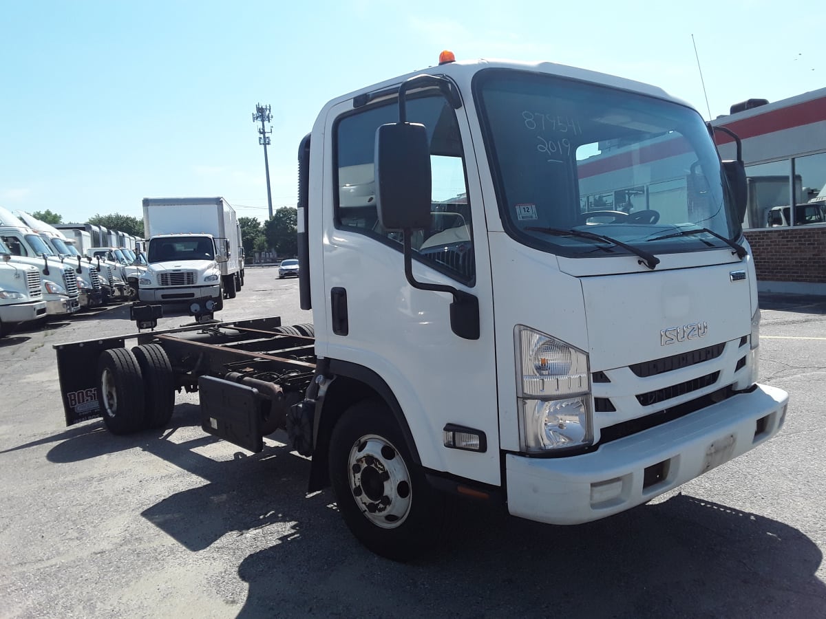 2019 Isuzu NPR 879541