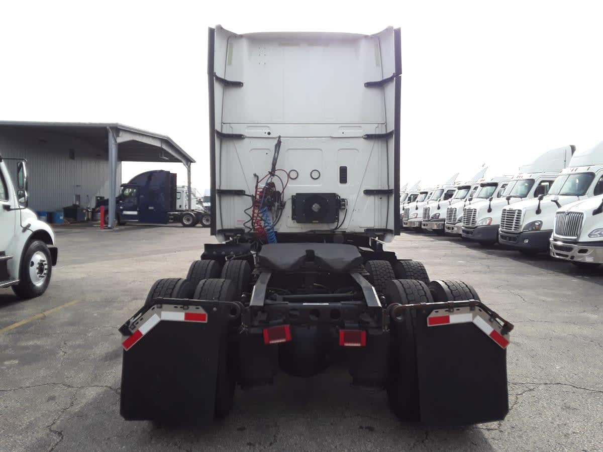 2020 Navistar International LT625 SLPR CAB 879555