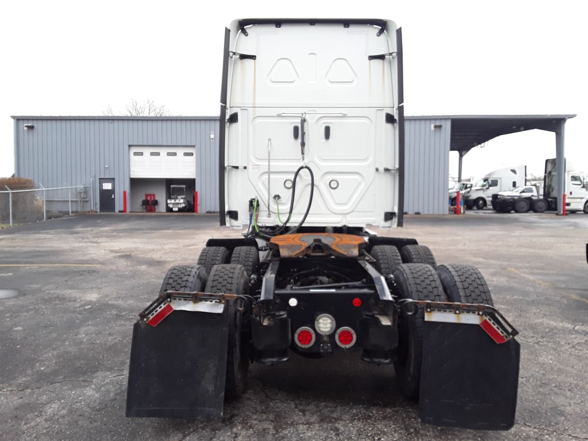 2020 Freightliner/Mercedes CASCADIA 125 879565