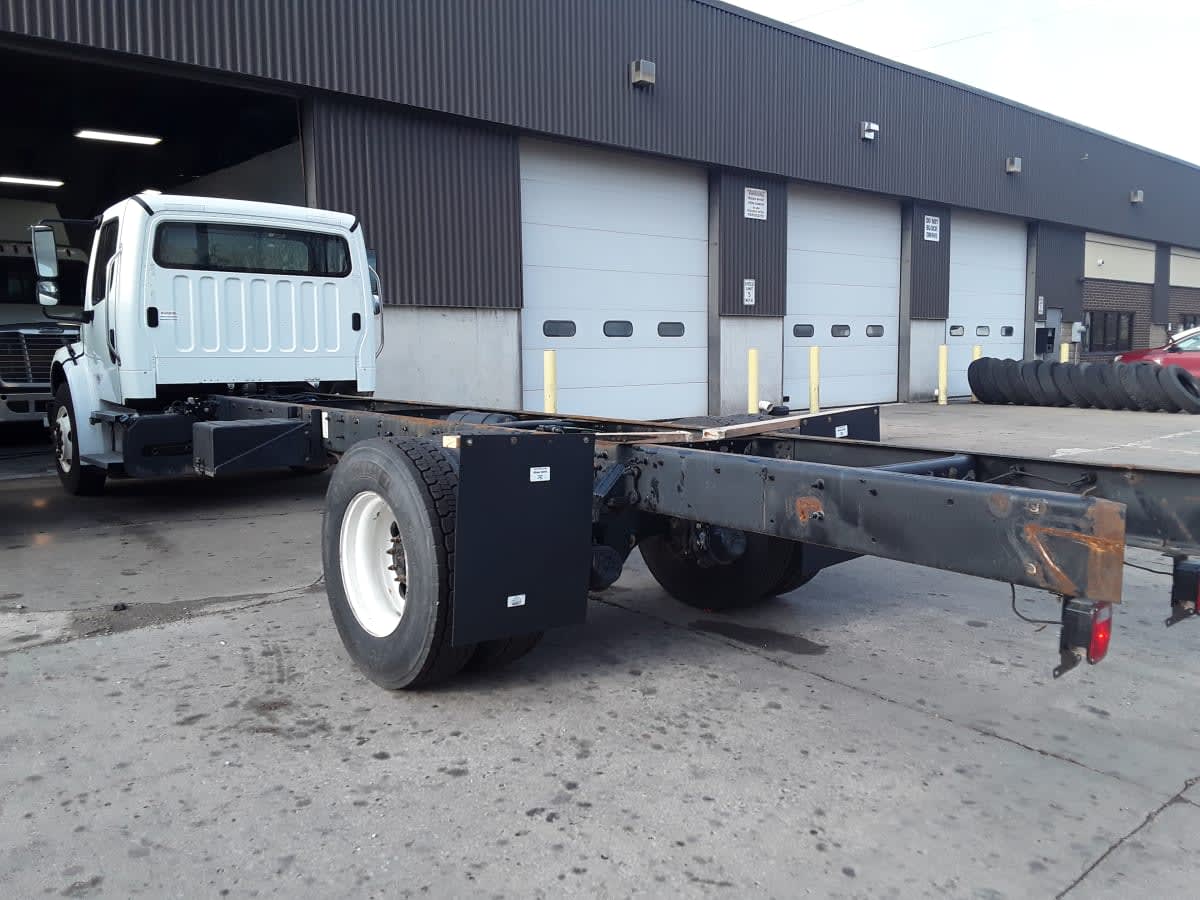 2020 Freightliner/Mercedes M2 106 879584